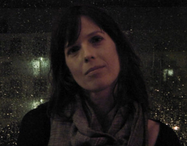 布蕾達・貝班，我的輓歌03 Eveline，2010，五頻道錄像 (彩色,有聲)，3’45 ”- 7’00”