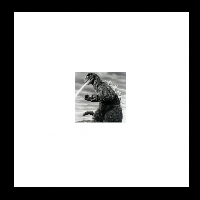 暗黑方程式-哥斯拉 Darkness equation-Godzilla，2023，宣影布 、木框 Digital Print，40x40cm